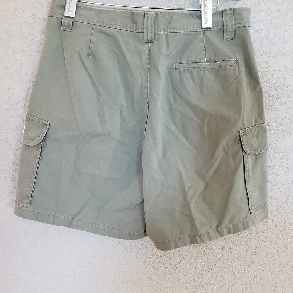 Calvin Klein jeans cargo green shorts size 10 - Picture 3 of 5